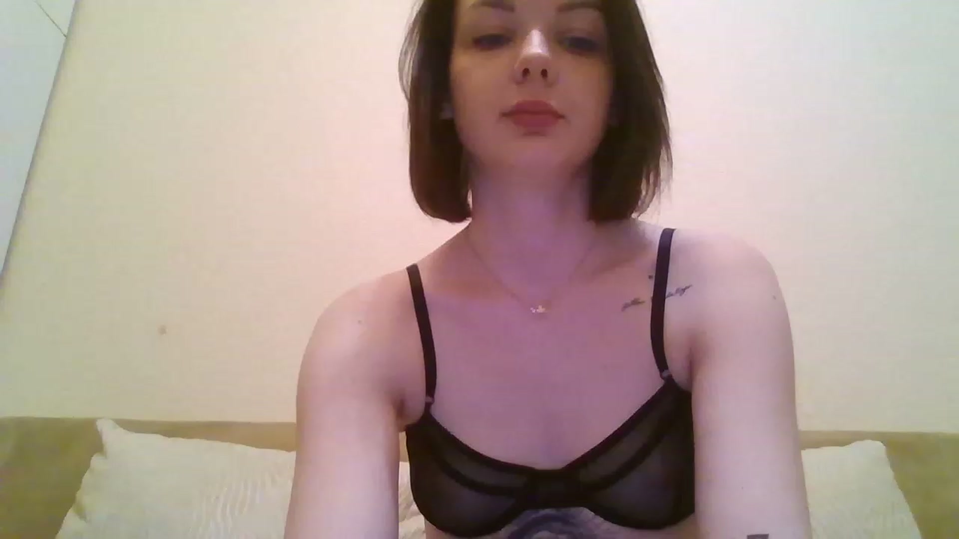 Gallery image thumbnail from RoxieSinner's myfreecams stream on, 01/31/2023, 15:12 image 9 of 20