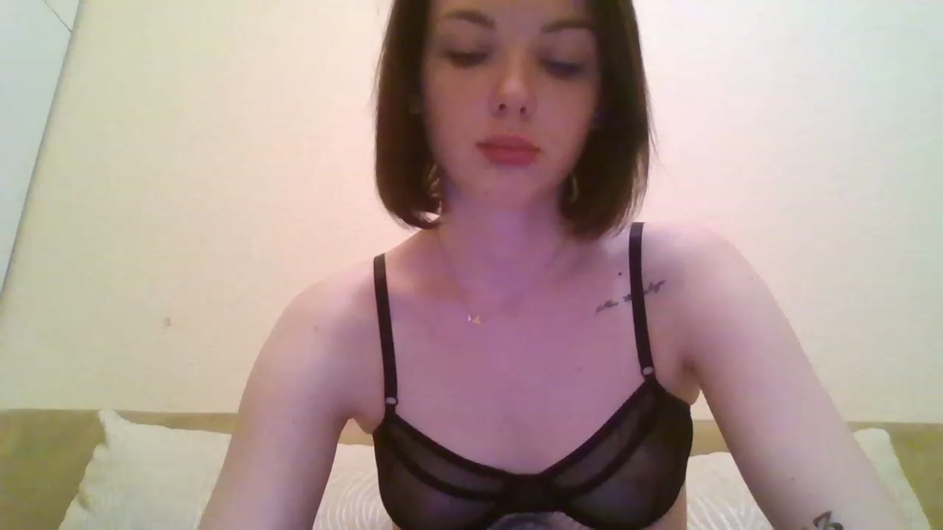 Gallery image thumbnail from RoxieSinner's myfreecams stream on, 01/31/2023, 16:35 image 19 of 20