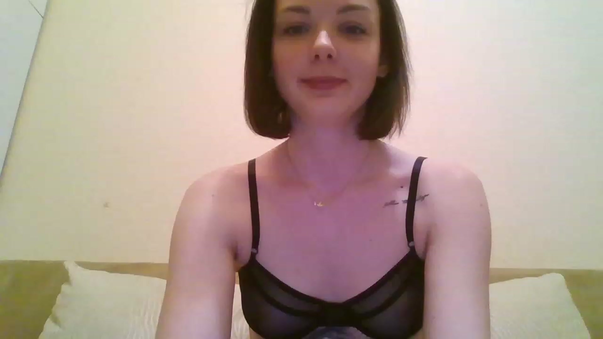 Gallery image thumbnail from RoxieSinner's myfreecams stream on, 01/31/2023, 16:35 image 2 of 20