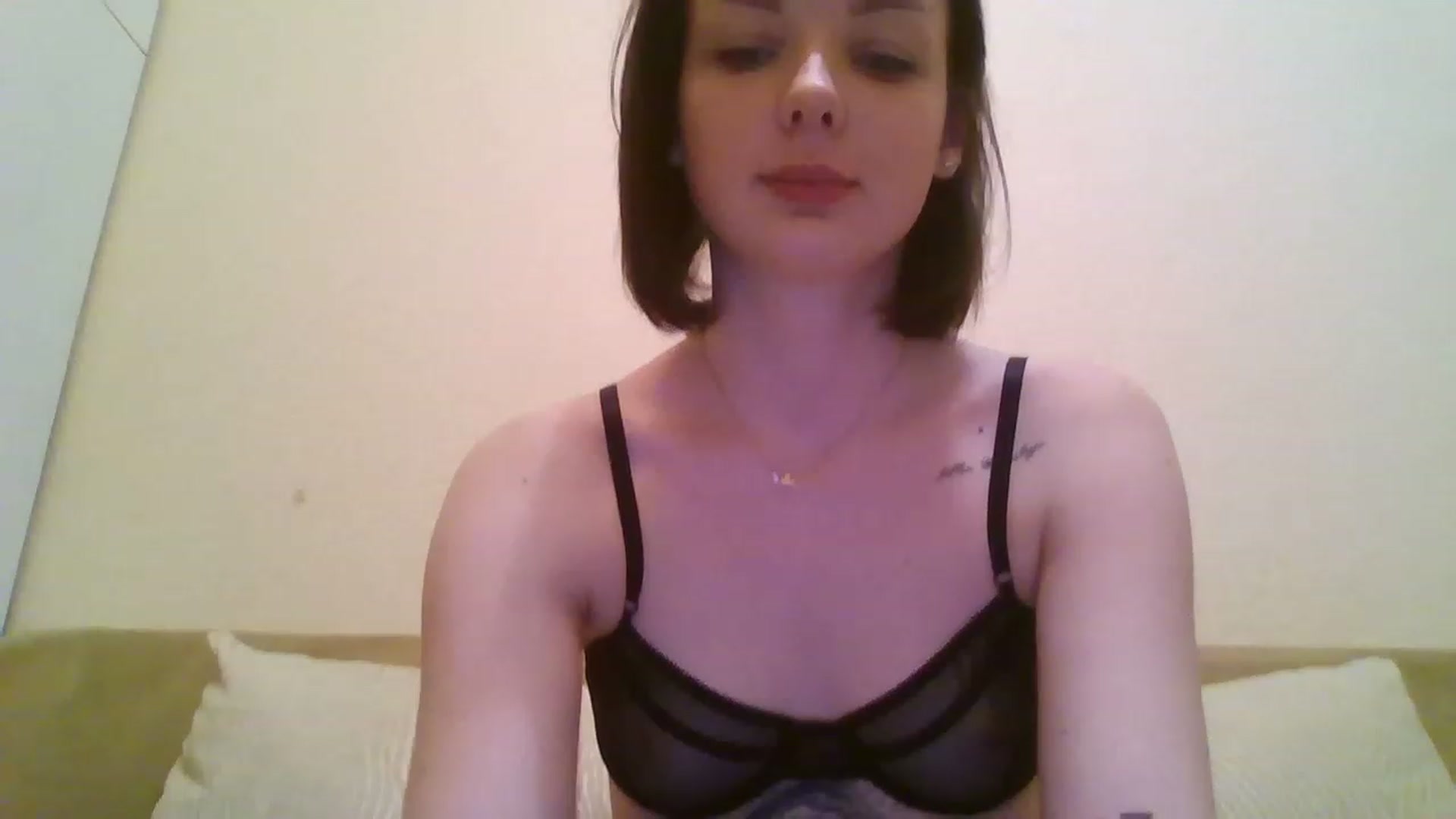 Gallery image thumbnail from RoxieSinner's myfreecams stream on, 01/31/2023, 17:15 image 2 of 20