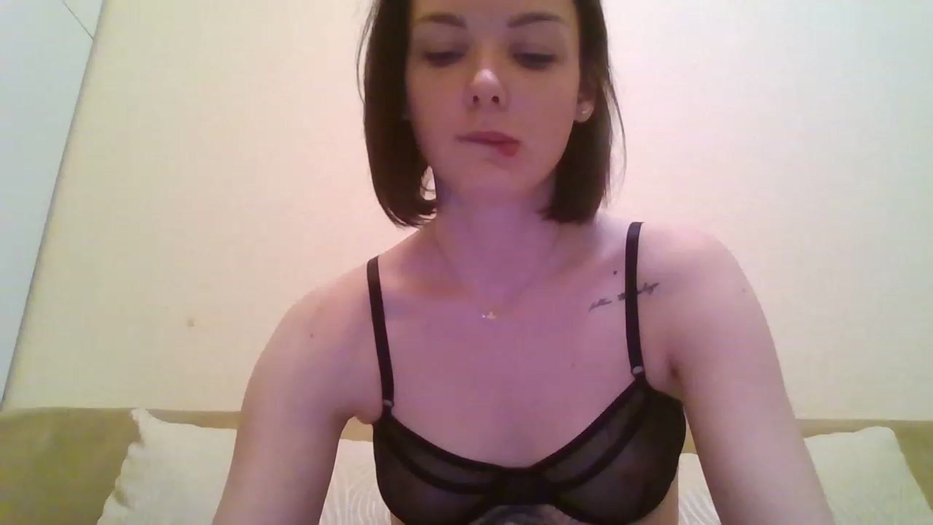 Gallery image thumbnail from RoxieSinner's myfreecams stream on, 01/31/2023, 17:15 image 4 of 20