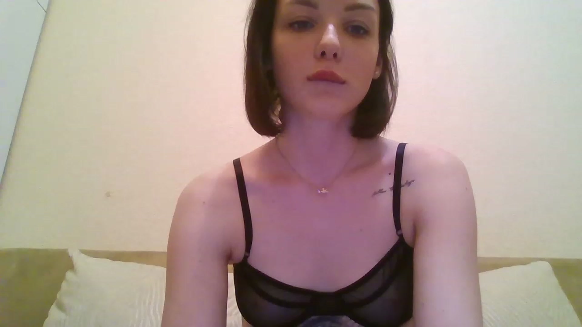 Gallery image thumbnail from RoxieSinner's myfreecams stream on, 01/31/2023, 17:48 image 15 of 20