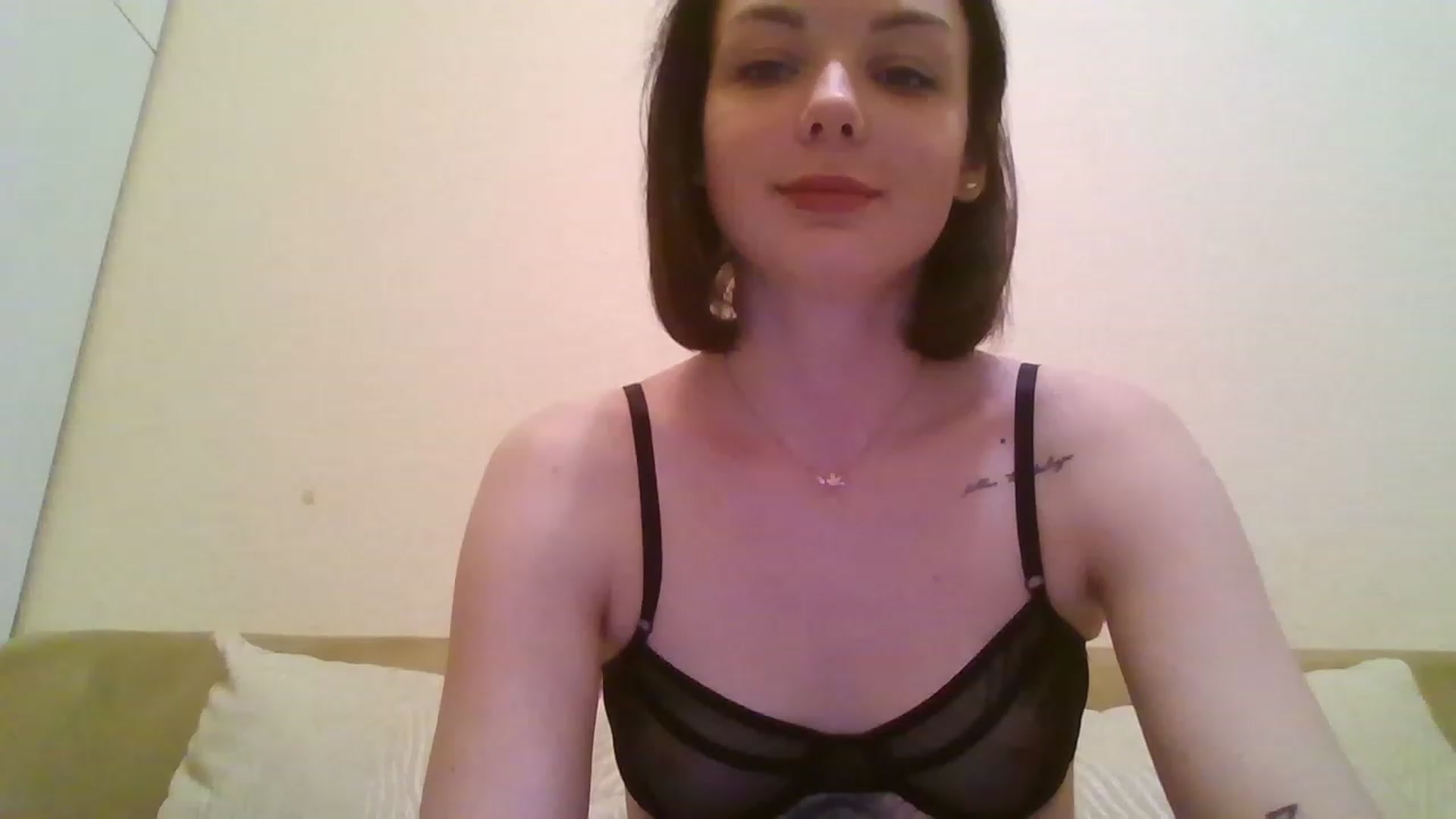 Gallery image thumbnail from RoxieSinner's myfreecams stream on, 01/31/2023, 17:48 image 14 of 20