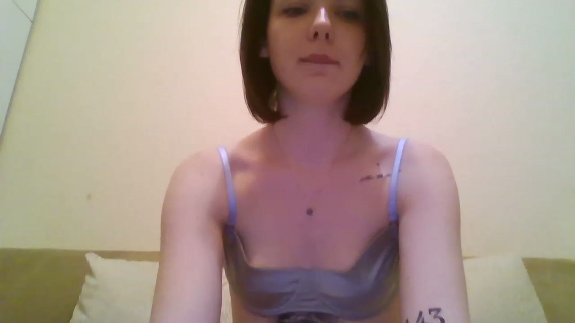 Gallery image thumbnail from RoxieSinner's myfreecams stream on, 02/01/2023, 15:21 image 9 of 20