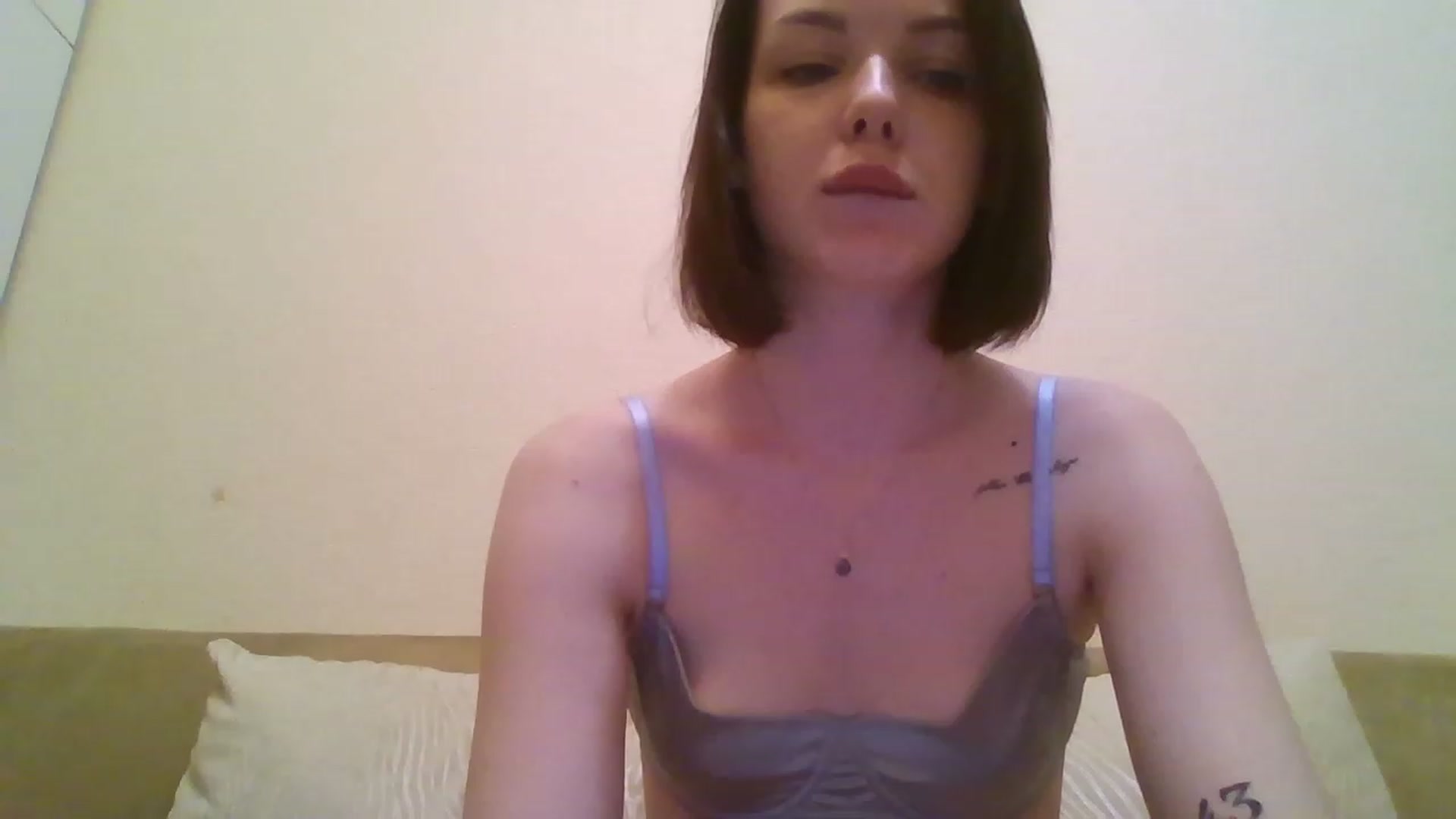 Gallery image thumbnail from RoxieSinner's myfreecams stream on, 02/01/2023, 15:21 image 12 of 20