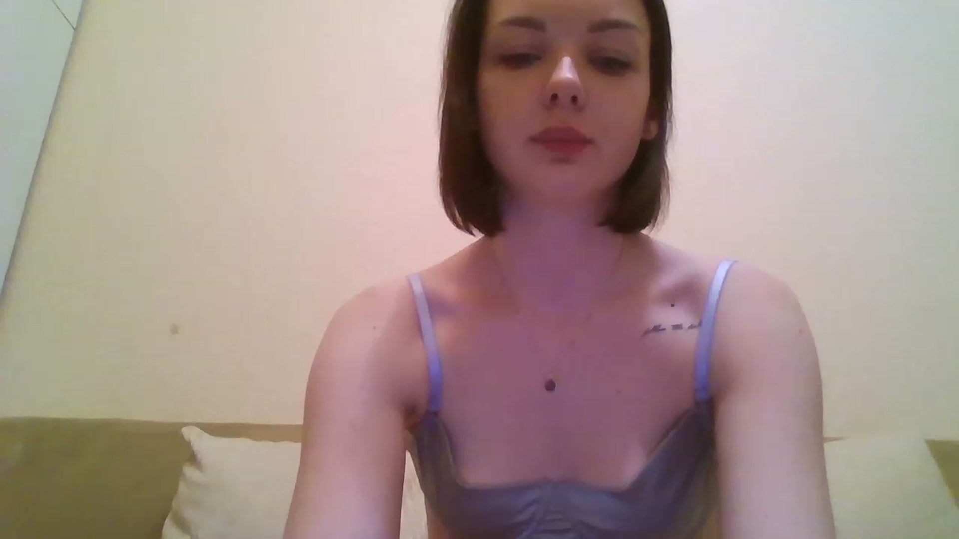 Gallery image thumbnail from RoxieSinner's myfreecams stream on, 02/01/2023, 17:29 image 11 of 20