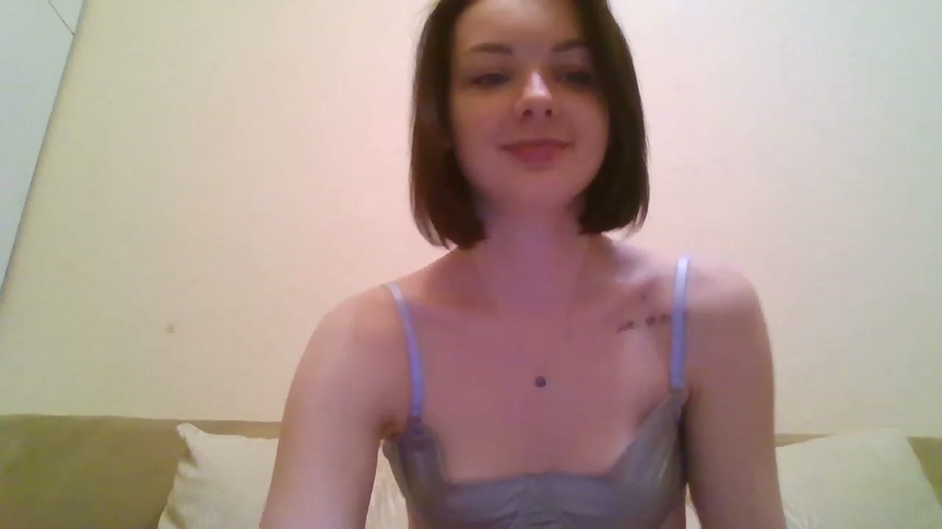 Gallery image thumbnail from RoxieSinner's myfreecams stream on, 02/01/2023, 17:29 image 10 of 20