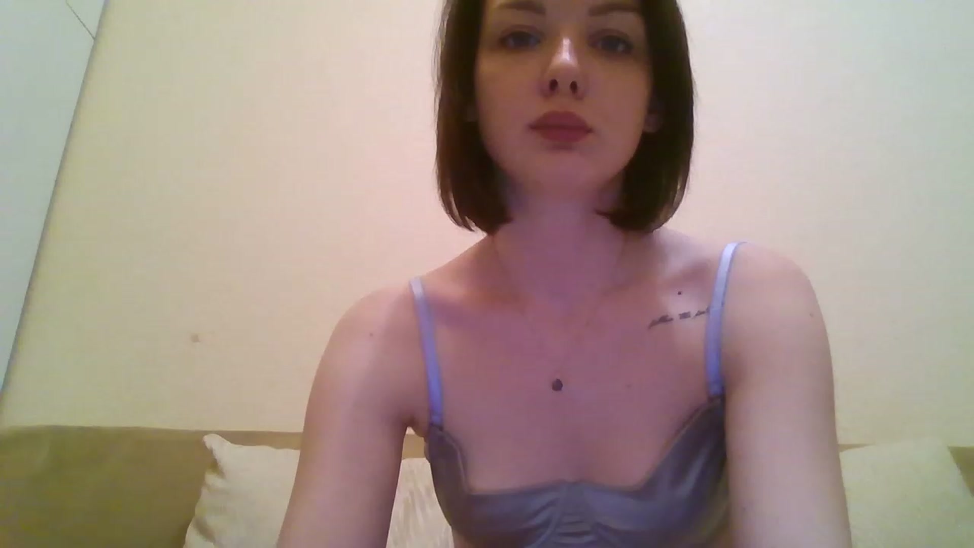 Gallery image thumbnail from RoxieSinner's myfreecams stream on, 02/01/2023, 17:29 image 3 of 20