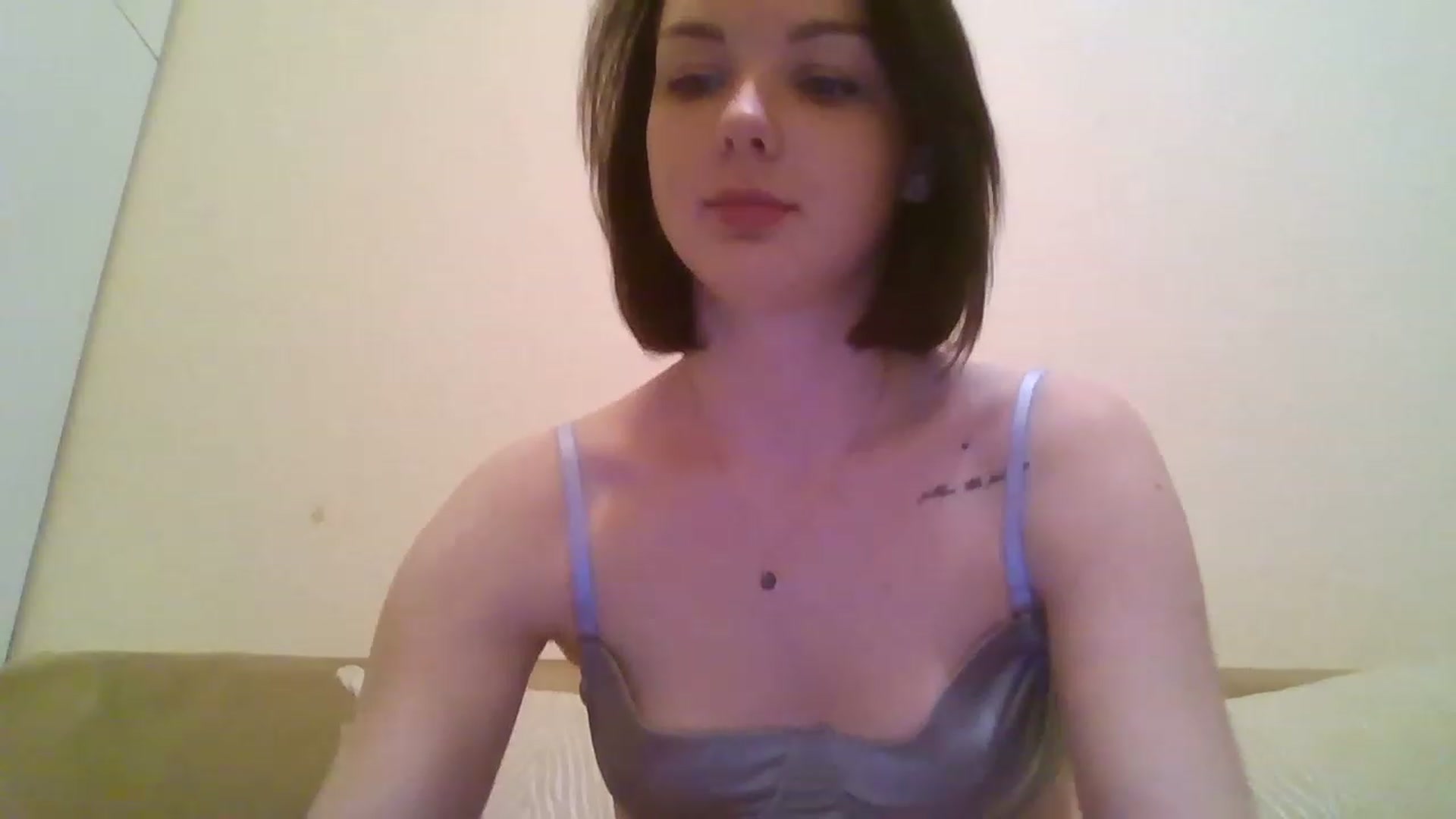 Gallery image thumbnail from RoxieSinner's myfreecams stream on, 02/01/2023, 18:46 image 4 of 20