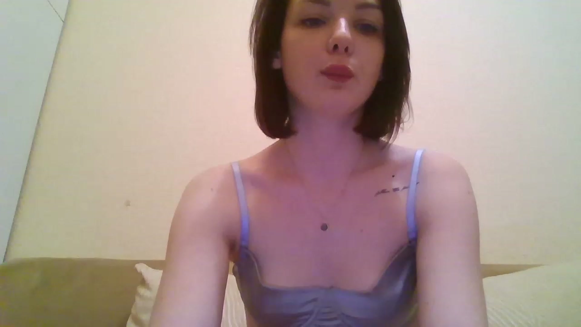 Gallery image thumbnail from RoxieSinner's myfreecams stream on, 02/01/2023, 18:46 image 3 of 20
