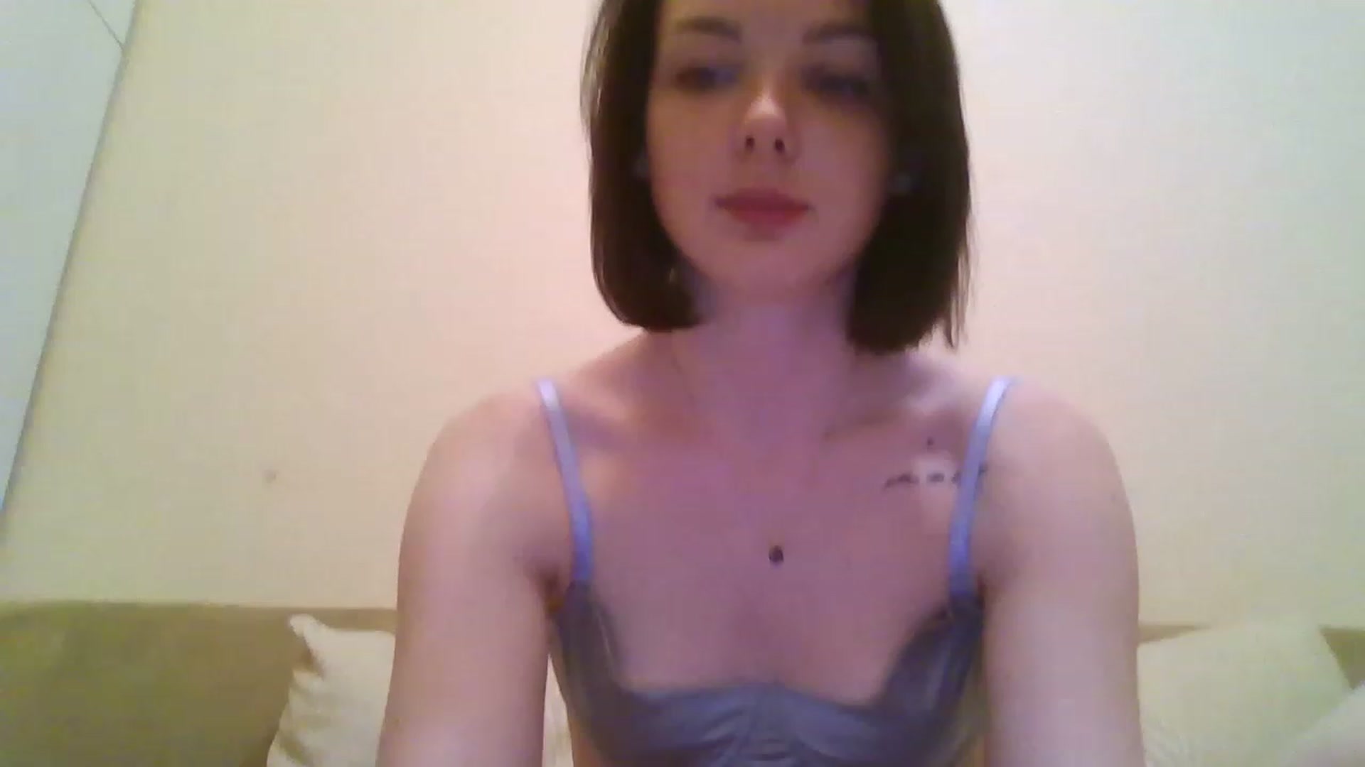 Gallery image thumbnail from RoxieSinner's myfreecams stream on, 02/01/2023, 18:46 image 10 of 20