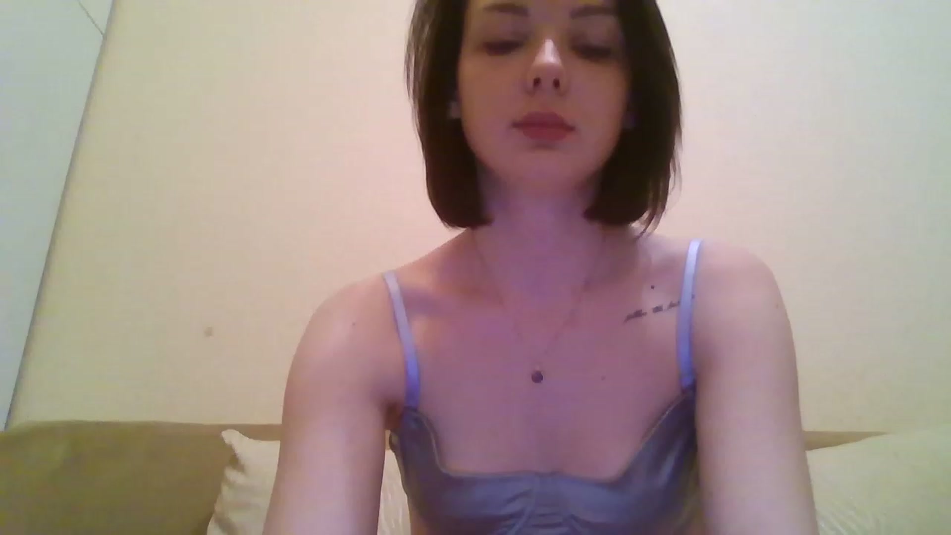 Gallery image thumbnail from RoxieSinner's myfreecams stream on, 02/01/2023, 18:46 image 5 of 20