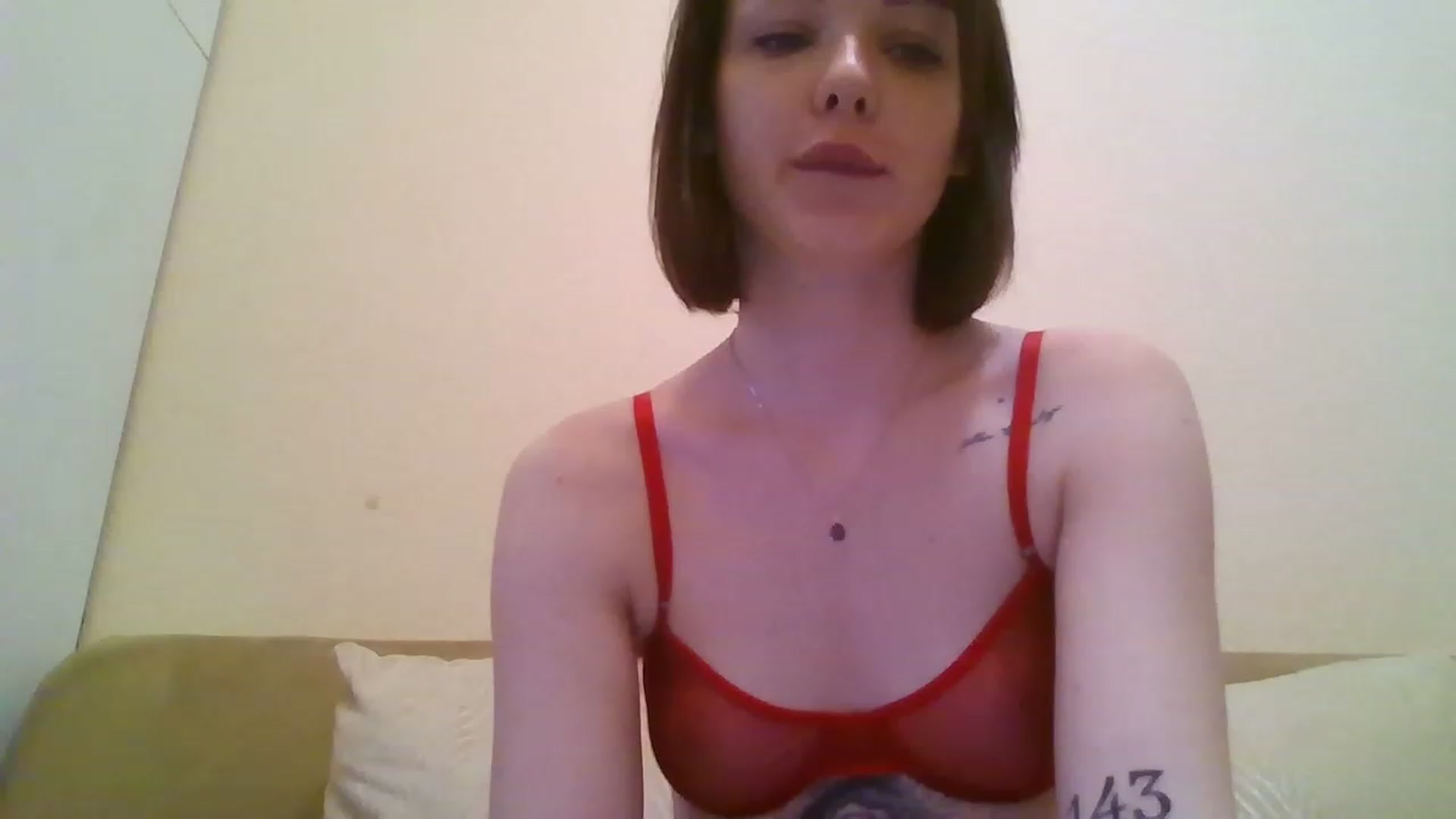Gallery image thumbnail from RoxieSinner's myfreecams stream on, 02/02/2023, 12:17 image 17 of 20