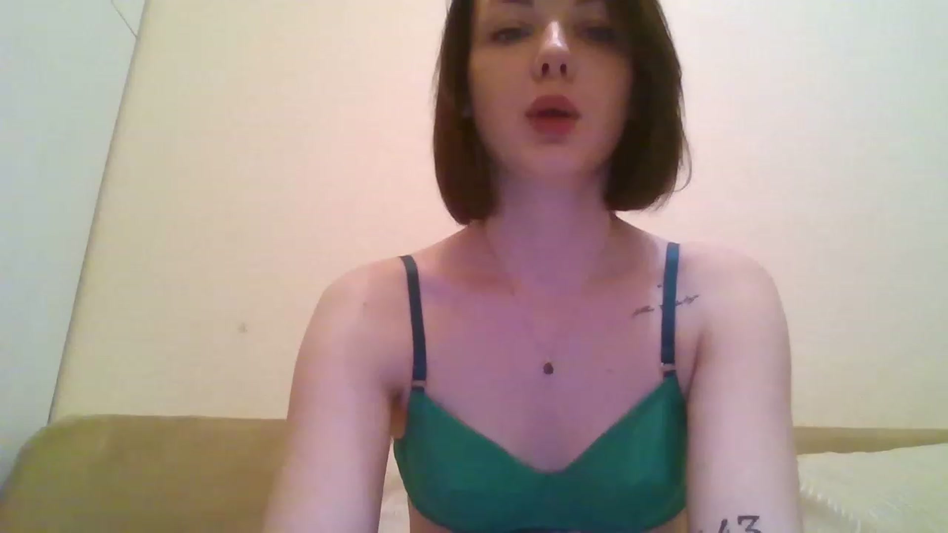 Gallery image thumbnail from RoxieSinner's myfreecams stream on, 02/02/2023, 15:34 image 12 of 20
