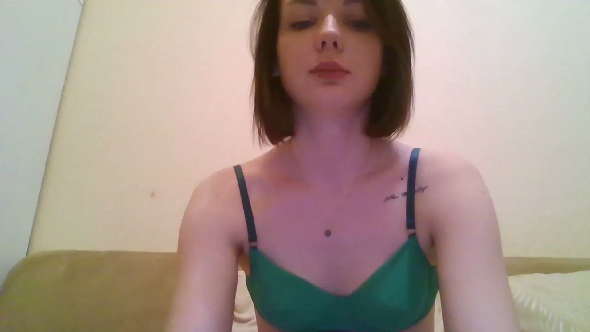 Gallery image thumbnail from RoxieSinner's myfreecams stream on, 02/02/2023, 16:41 image 16 of 20