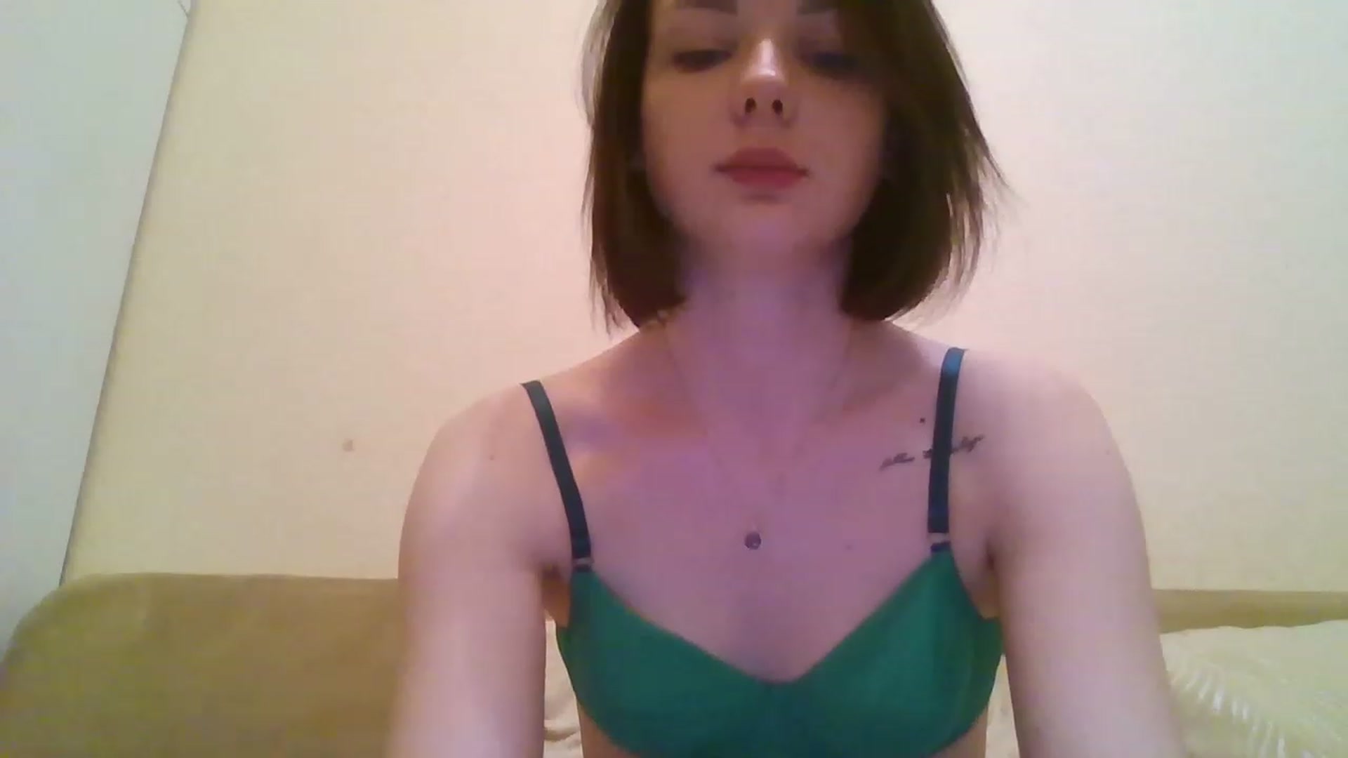 Gallery image thumbnail from RoxieSinner's myfreecams stream on, 02/02/2023, 16:41 image 17 of 20
