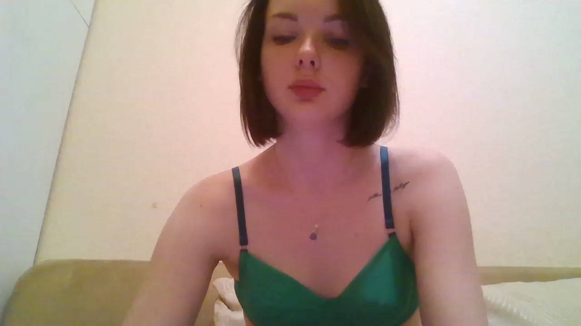 Gallery image thumbnail from RoxieSinner's myfreecams stream on, 02/02/2023, 16:41 image 3 of 20