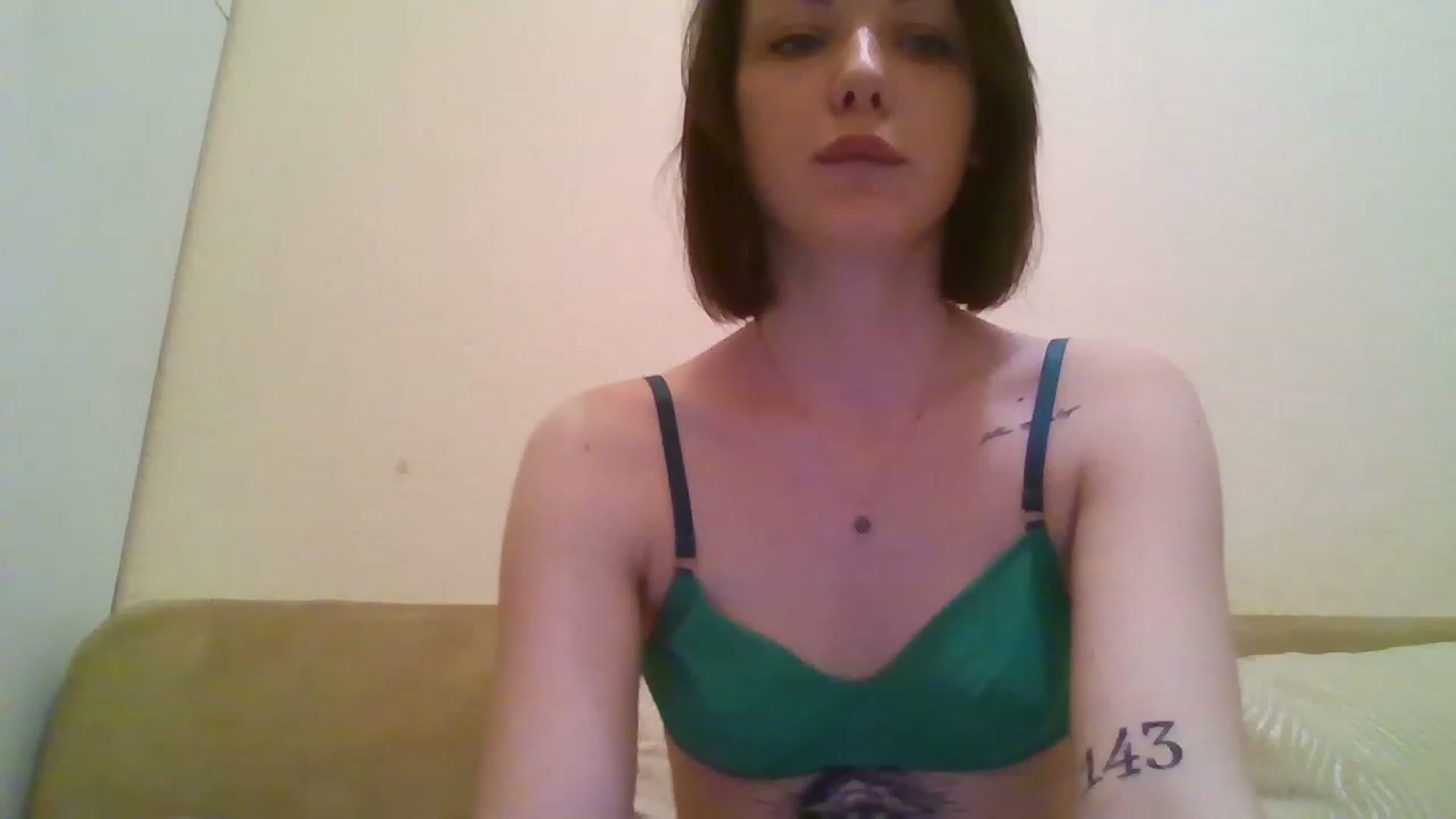 Gallery image thumbnail from RoxieSinner's myfreecams stream on, 02/02/2023, 17:36 image 12 of 20