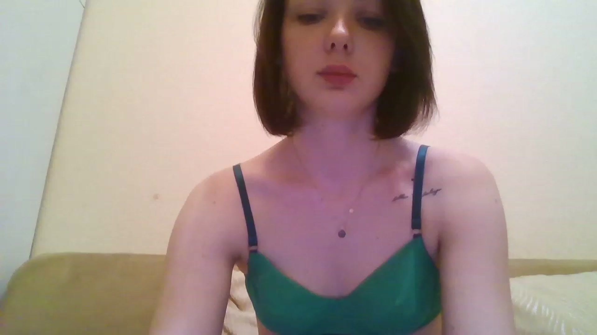 Gallery image thumbnail from RoxieSinner's myfreecams stream on, 02/02/2023, 17:56 image 19 of 20