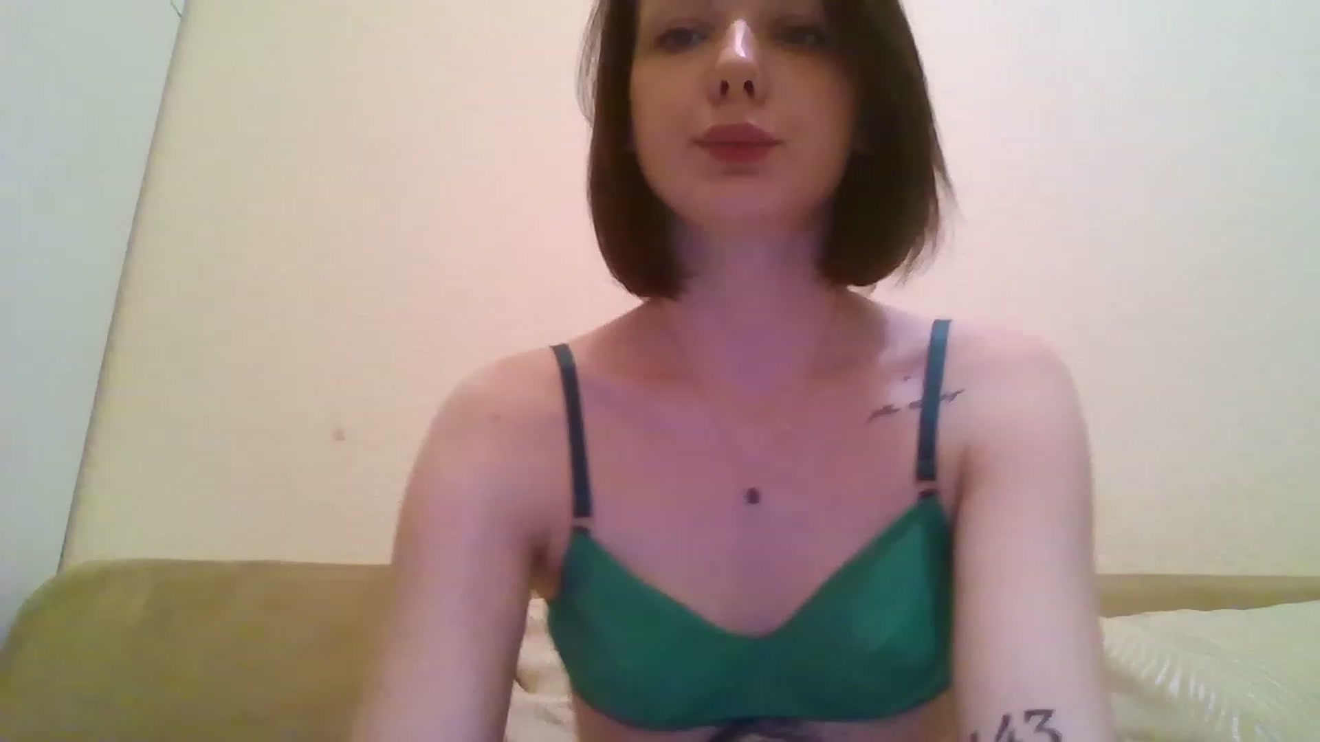 Gallery image thumbnail from RoxieSinner's myfreecams stream on, 02/02/2023, 17:56 image 2 of 20