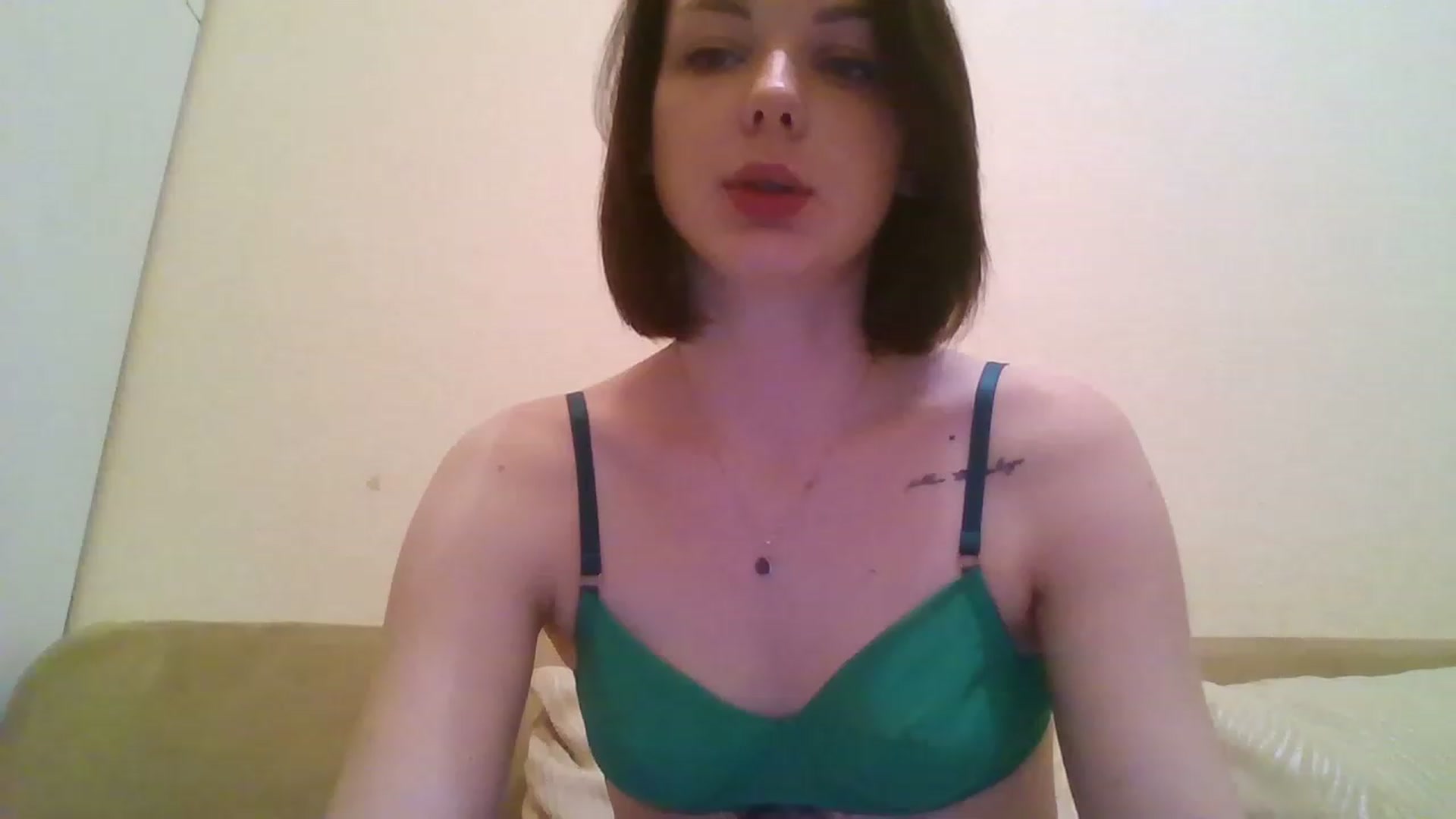 Gallery image thumbnail from RoxieSinner's myfreecams stream on, 02/02/2023, 17:56 image 7 of 20