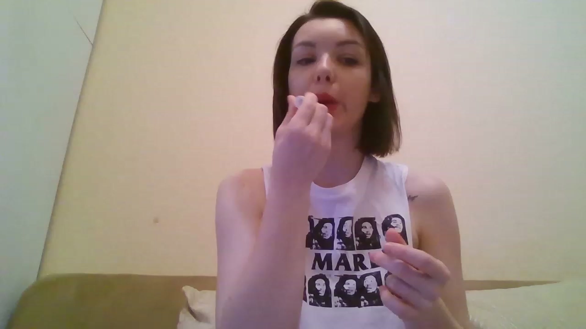 Gallery image thumbnail from RoxieSinner's myfreecams stream on, 02/04/2023, 10:18 image 2 of 20