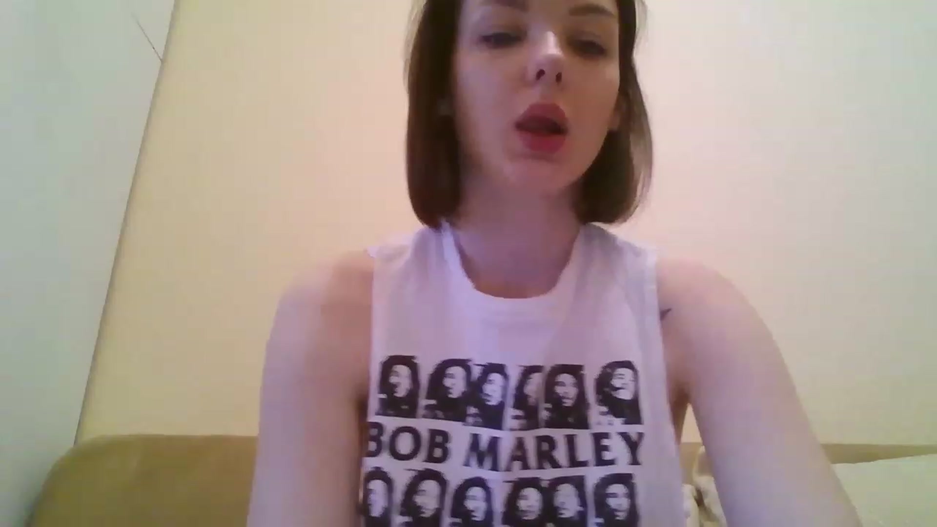 Gallery image thumbnail from RoxieSinner's myfreecams stream on, 02/04/2023, 12:12 image 3 of 20