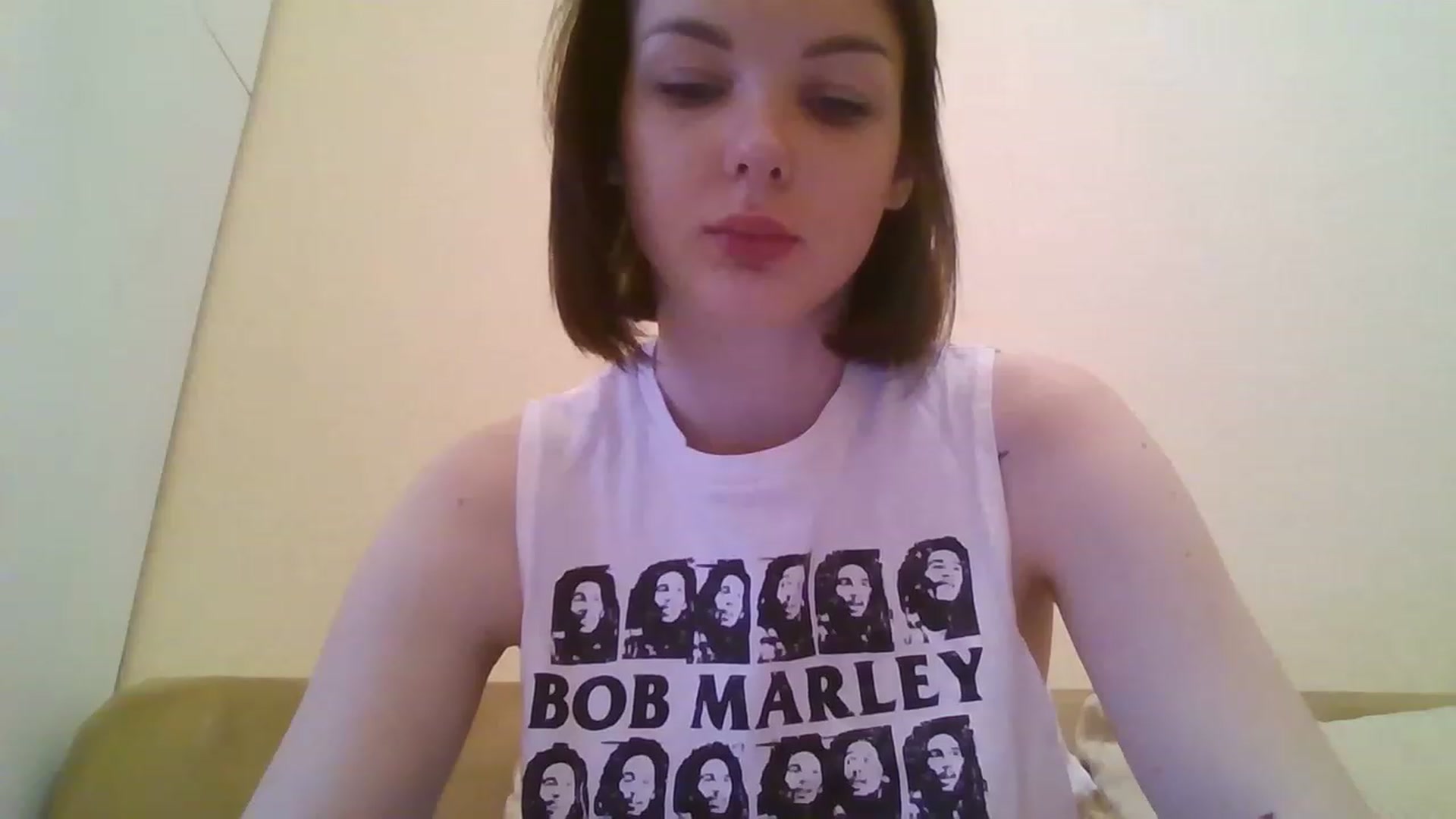 Gallery image thumbnail from RoxieSinner's myfreecams stream on, 02/04/2023, 12:12 image 4 of 20