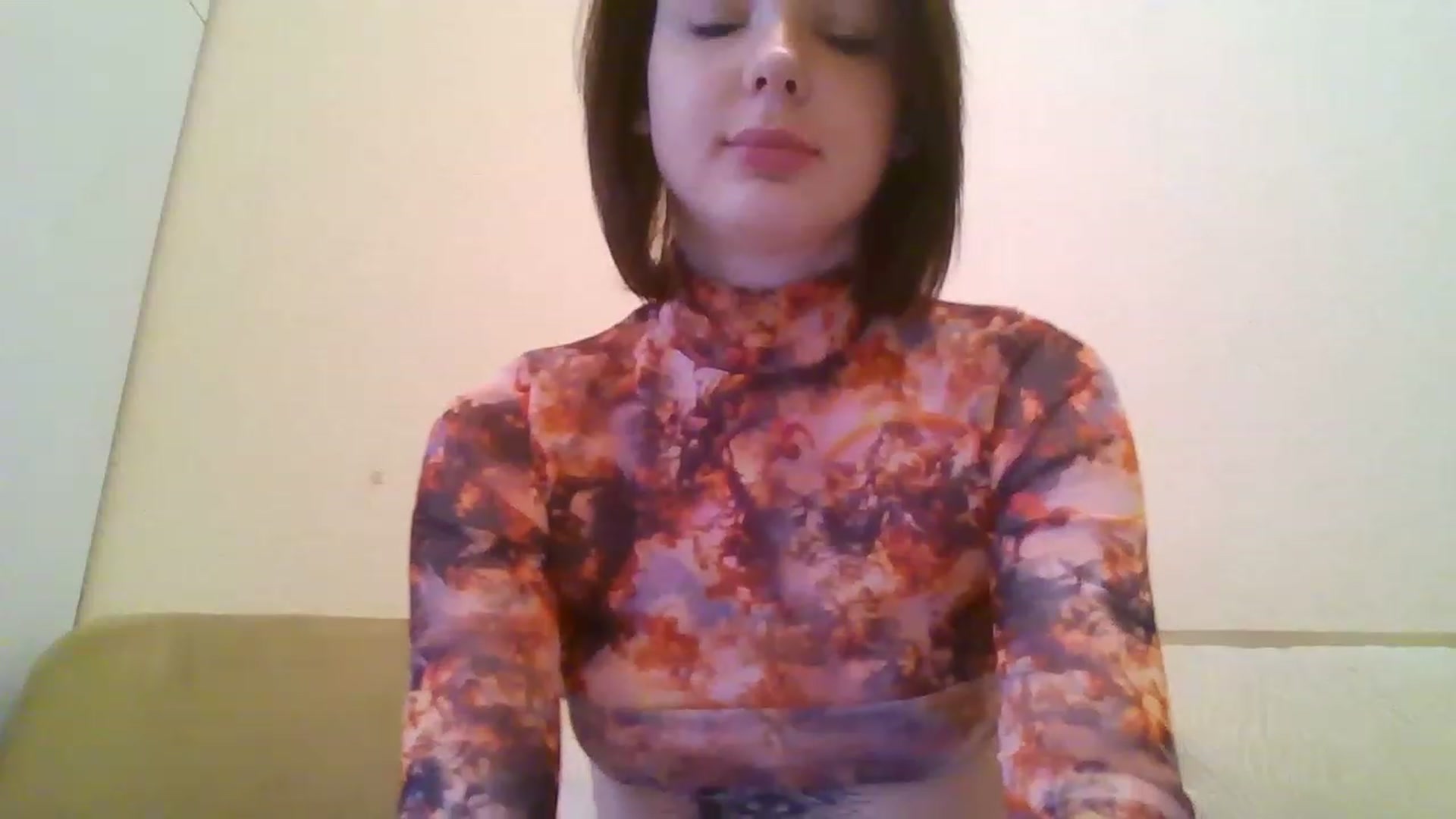 Gallery image thumbnail from RoxieSinner's myfreecams stream on, 02/05/2023, 12:20 image 17 of 20