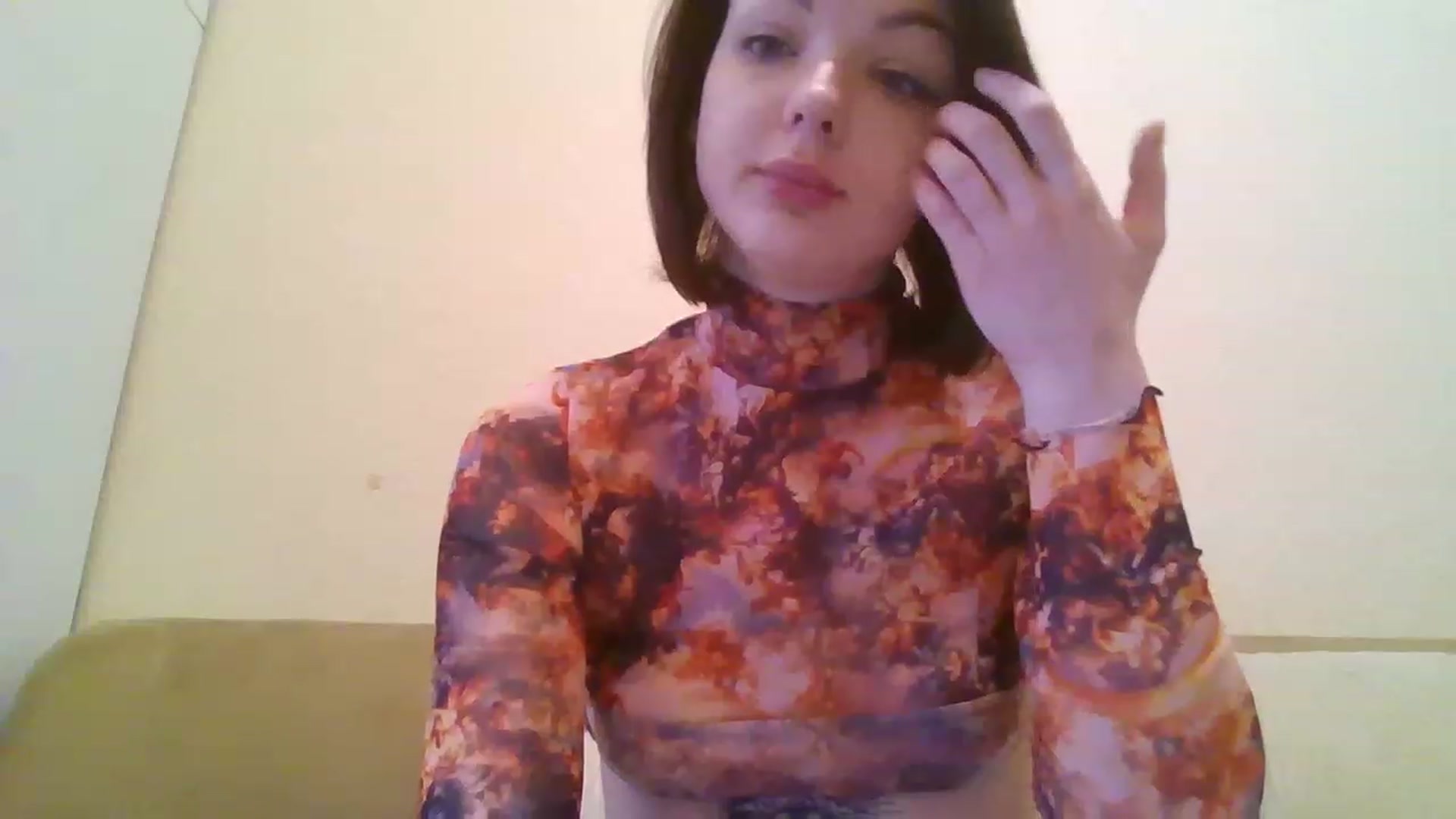 Gallery image thumbnail from RoxieSinner's myfreecams stream on, 02/05/2023, 12:20 image 18 of 20