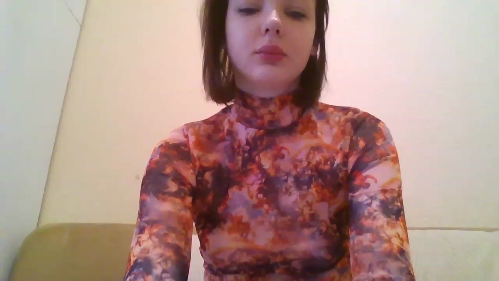 Gallery image thumbnail from RoxieSinner's myfreecams stream on, 02/05/2023, 12:20 image 5 of 20