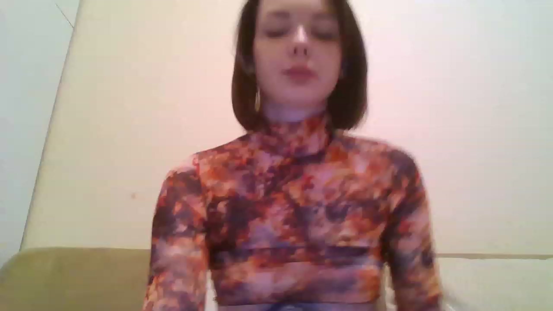 Gallery image thumbnail from RoxieSinner's myfreecams stream on, 02/05/2023, 15:42 image 2 of 20