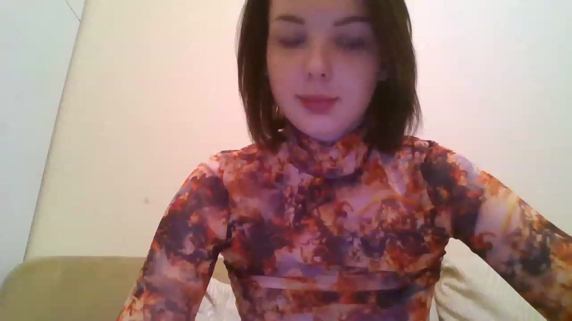 Gallery image thumbnail from RoxieSinner's myfreecams stream on, 02/05/2023, 16:42 image 18 of 20