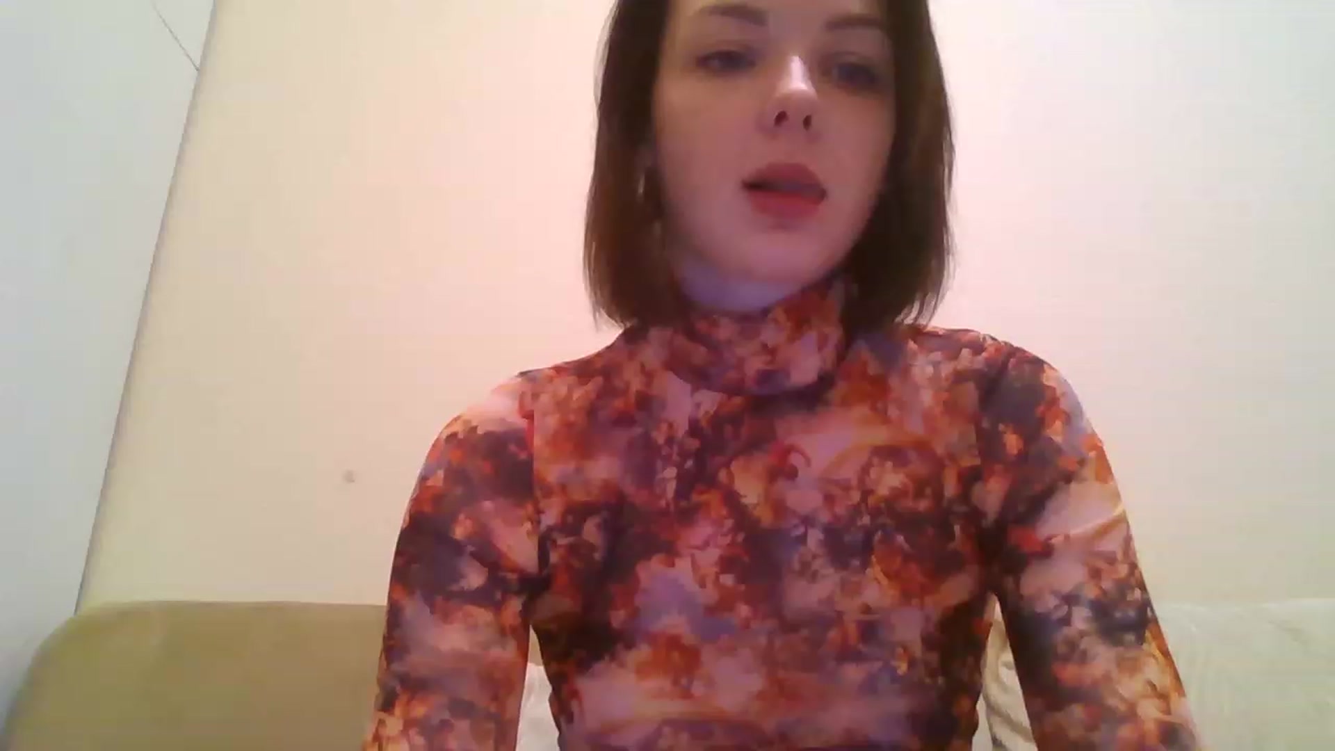 Gallery image thumbnail from RoxieSinner's myfreecams stream on, 02/05/2023, 16:42 image 9 of 20