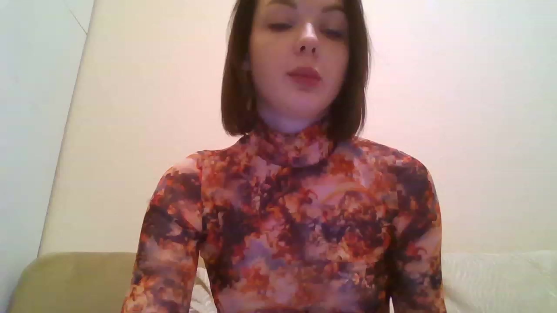 Gallery image thumbnail from RoxieSinner's myfreecams stream on, 02/05/2023, 16:42 image 4 of 20