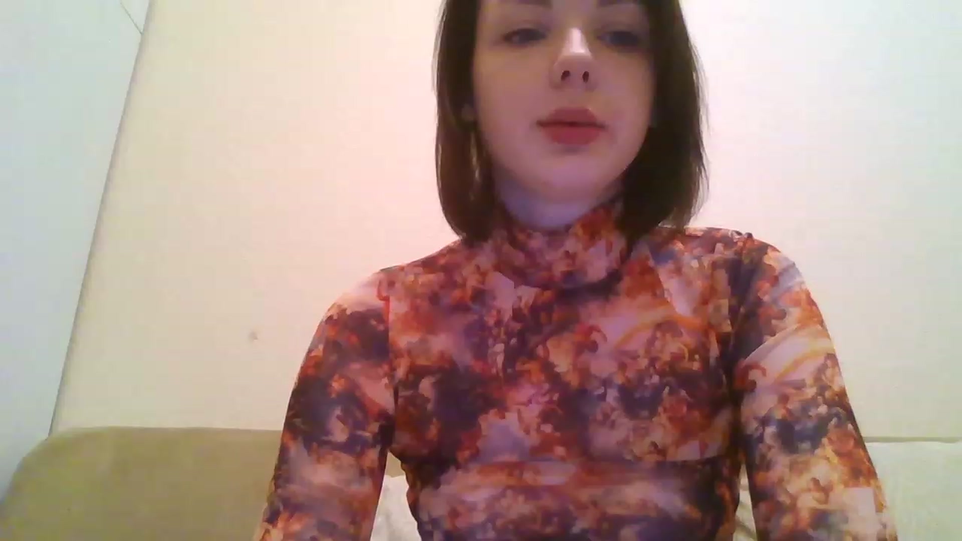 Gallery image thumbnail from RoxieSinner's myfreecams stream on, 02/05/2023, 17:21 image 5 of 20