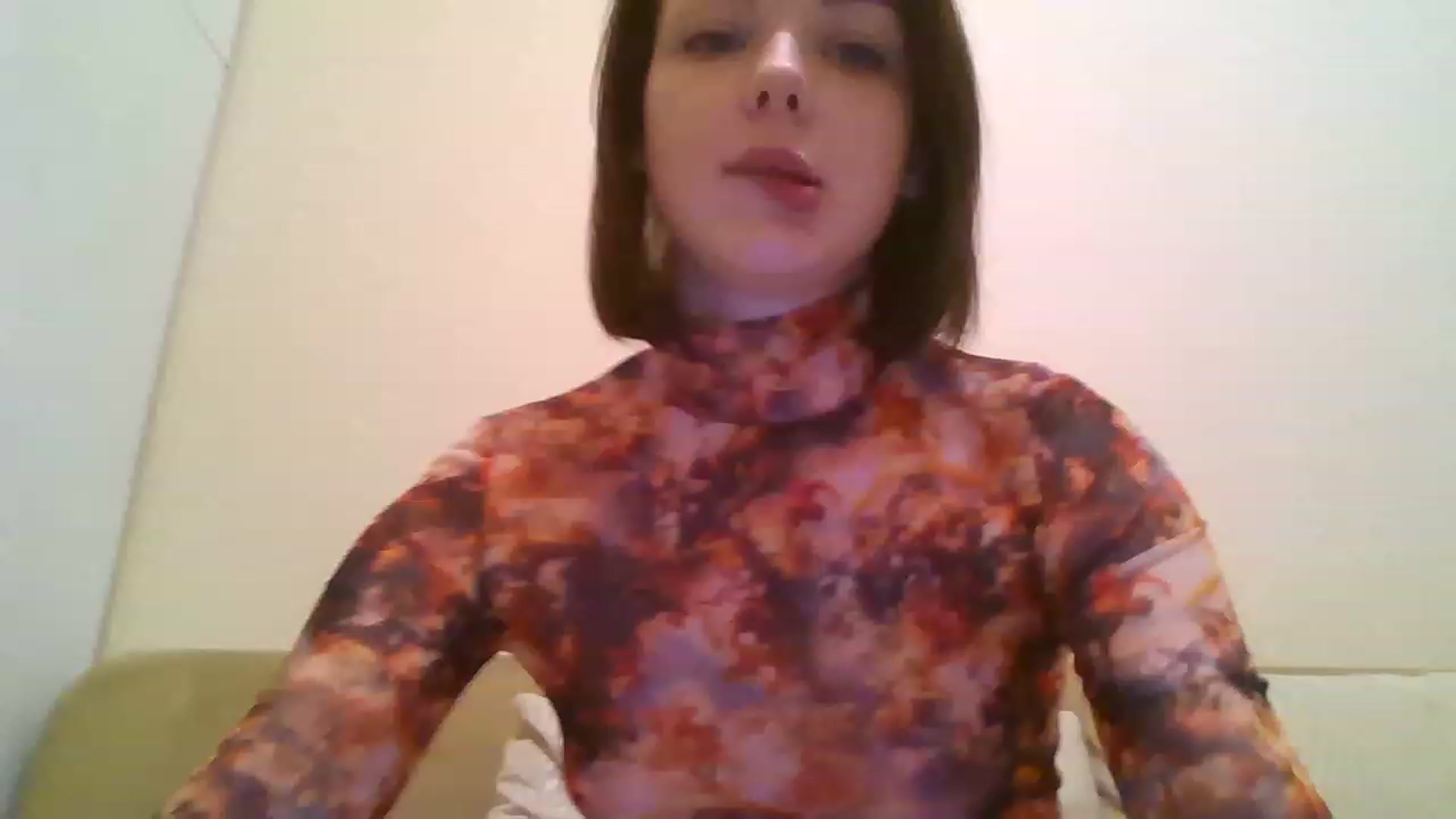 Gallery image thumbnail from RoxieSinner's myfreecams stream on, 02/05/2023, 17:21 image 10 of 20