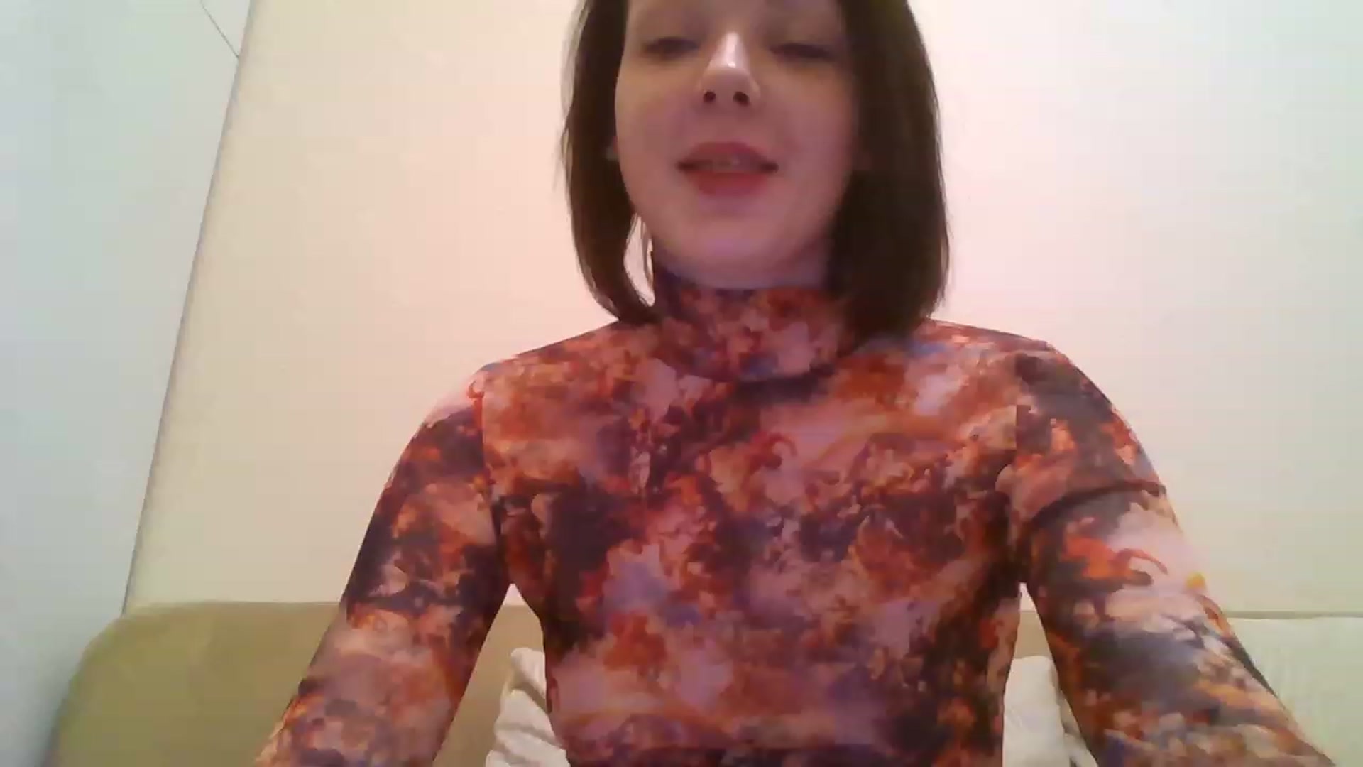 Gallery image thumbnail from RoxieSinner's myfreecams stream on, 02/05/2023, 17:21 image 18 of 20