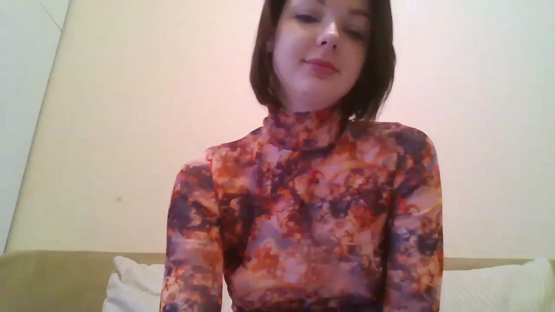Gallery image thumbnail from RoxieSinner's myfreecams stream on, 02/13/2023, 10:19 image 13 of 20