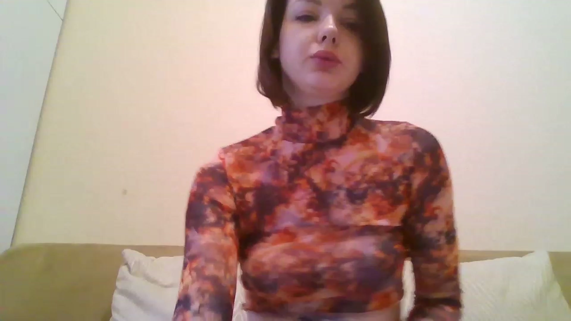 Gallery image thumbnail from RoxieSinner's myfreecams stream on, 02/13/2023, 10:19 image 4 of 20