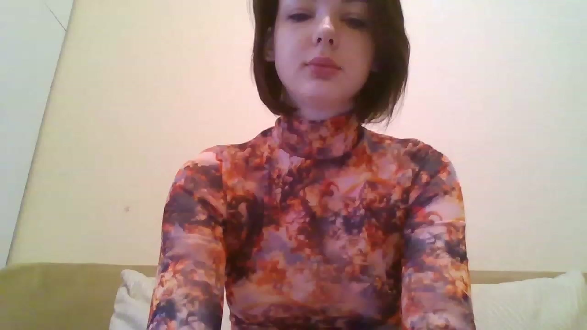 Gallery image thumbnail from RoxieSinner's myfreecams stream on, 02/13/2023, 10:19 image 12 of 20