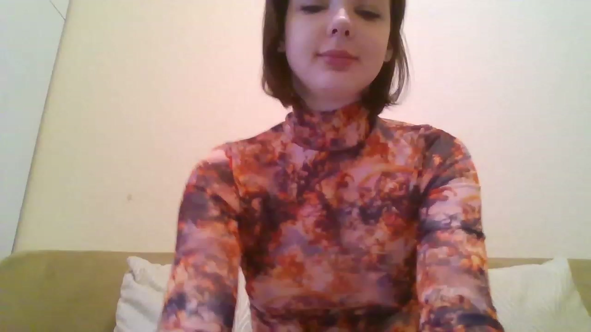 Gallery image thumbnail from RoxieSinner's myfreecams stream on, 02/13/2023, 10:19 image 5 of 20