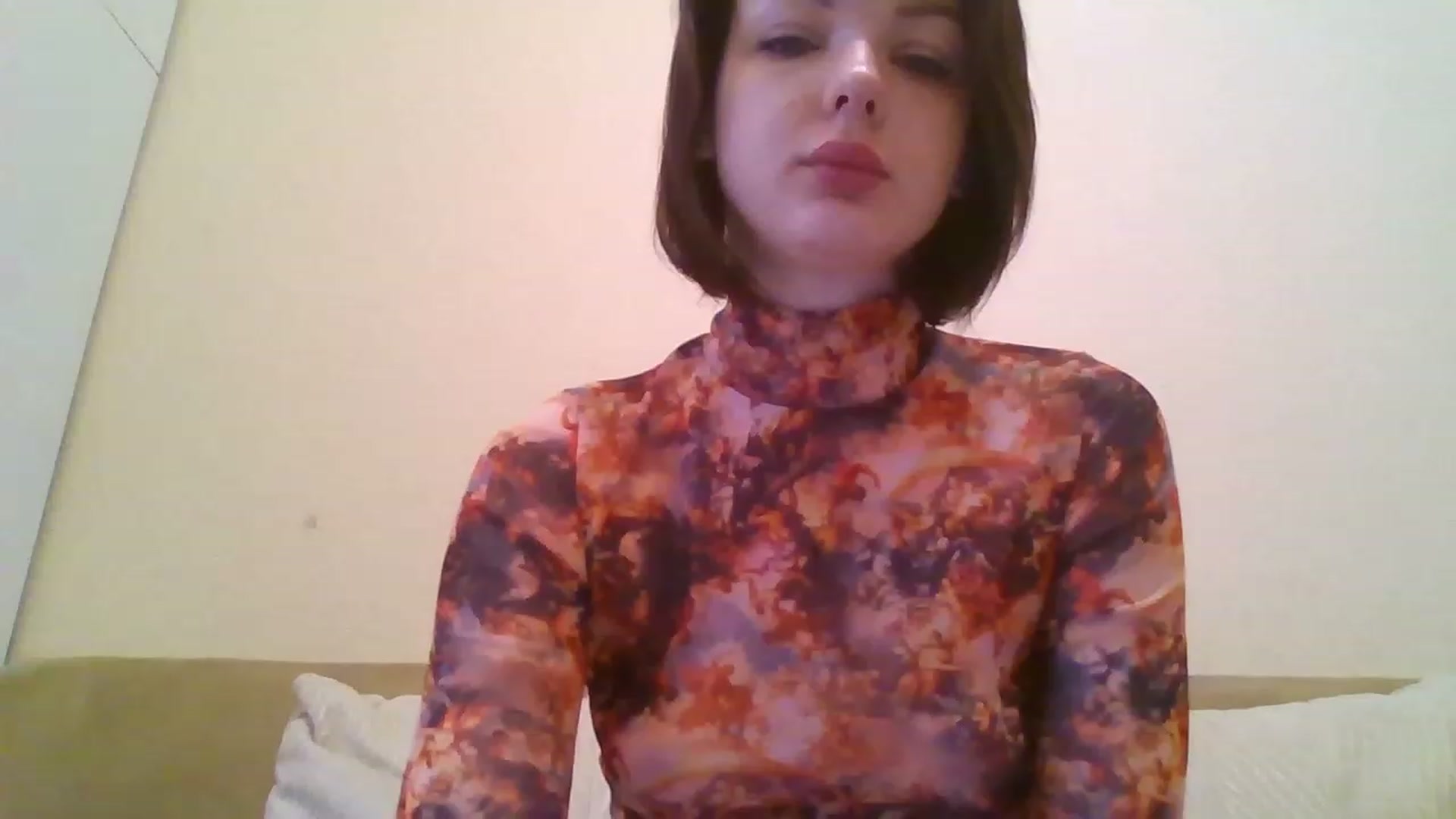 Gallery image thumbnail from RoxieSinner's myfreecams stream on, 02/13/2023, 10:19 image 17 of 20