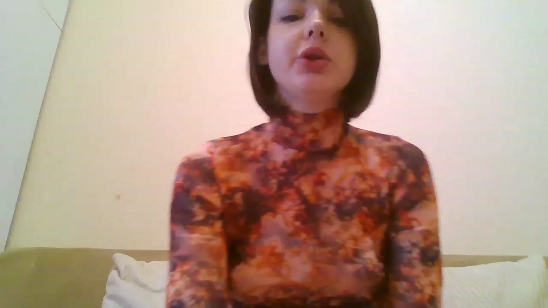 Gallery image thumbnail from RoxieSinner's myfreecams stream on, 02/13/2023, 10:19 image 11 of 20