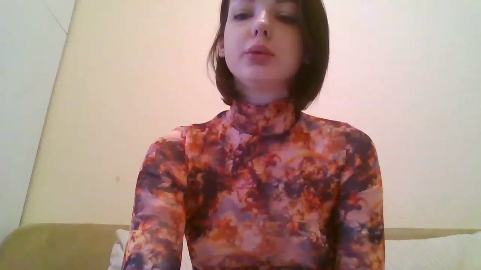 Gallery image thumbnail from RoxieSinner's myfreecams stream on, 02/13/2023, 10:54 image 7 of 20