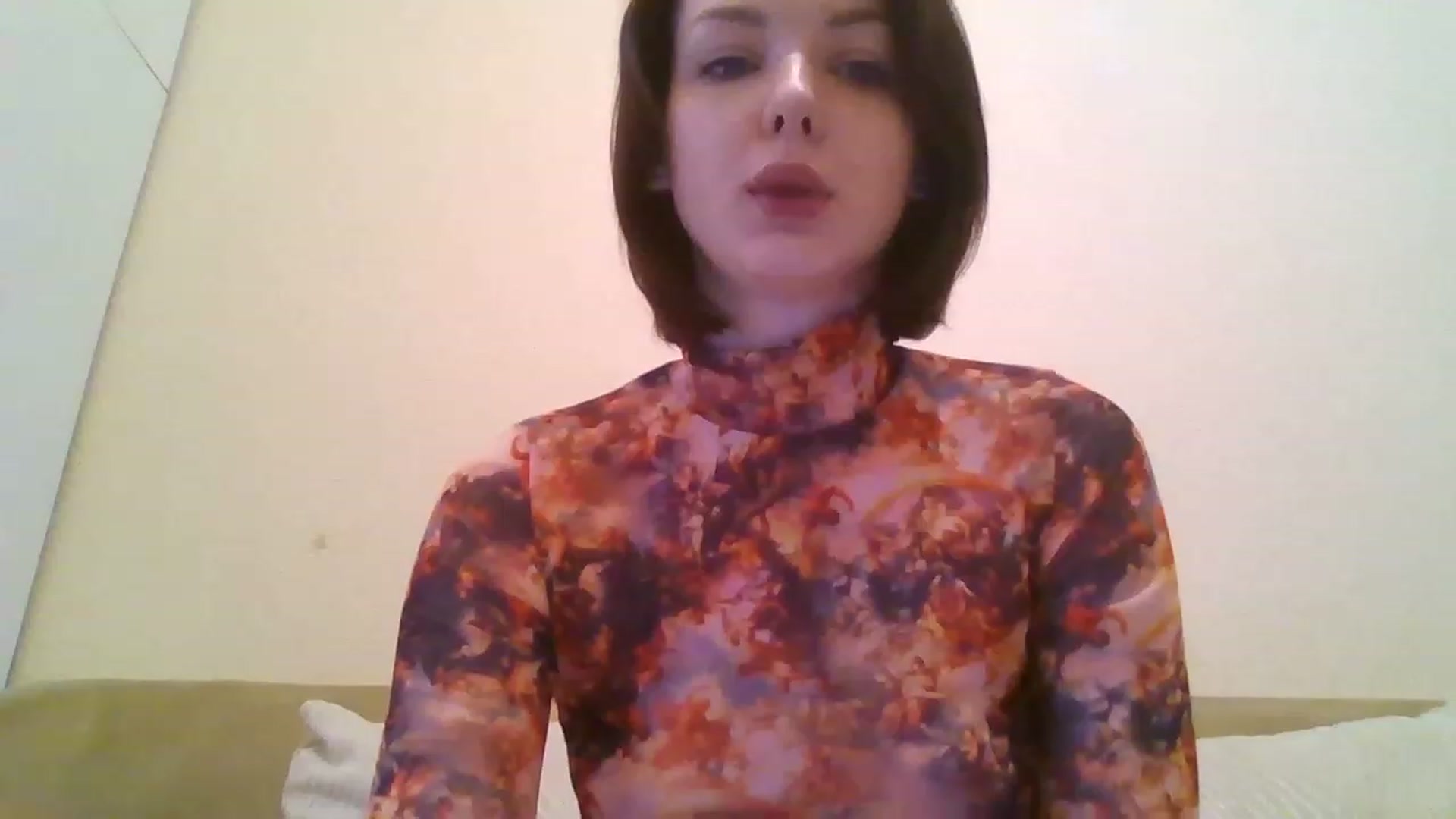 Gallery image thumbnail from RoxieSinner's myfreecams stream on, 02/13/2023, 13:13 image 9 of 20