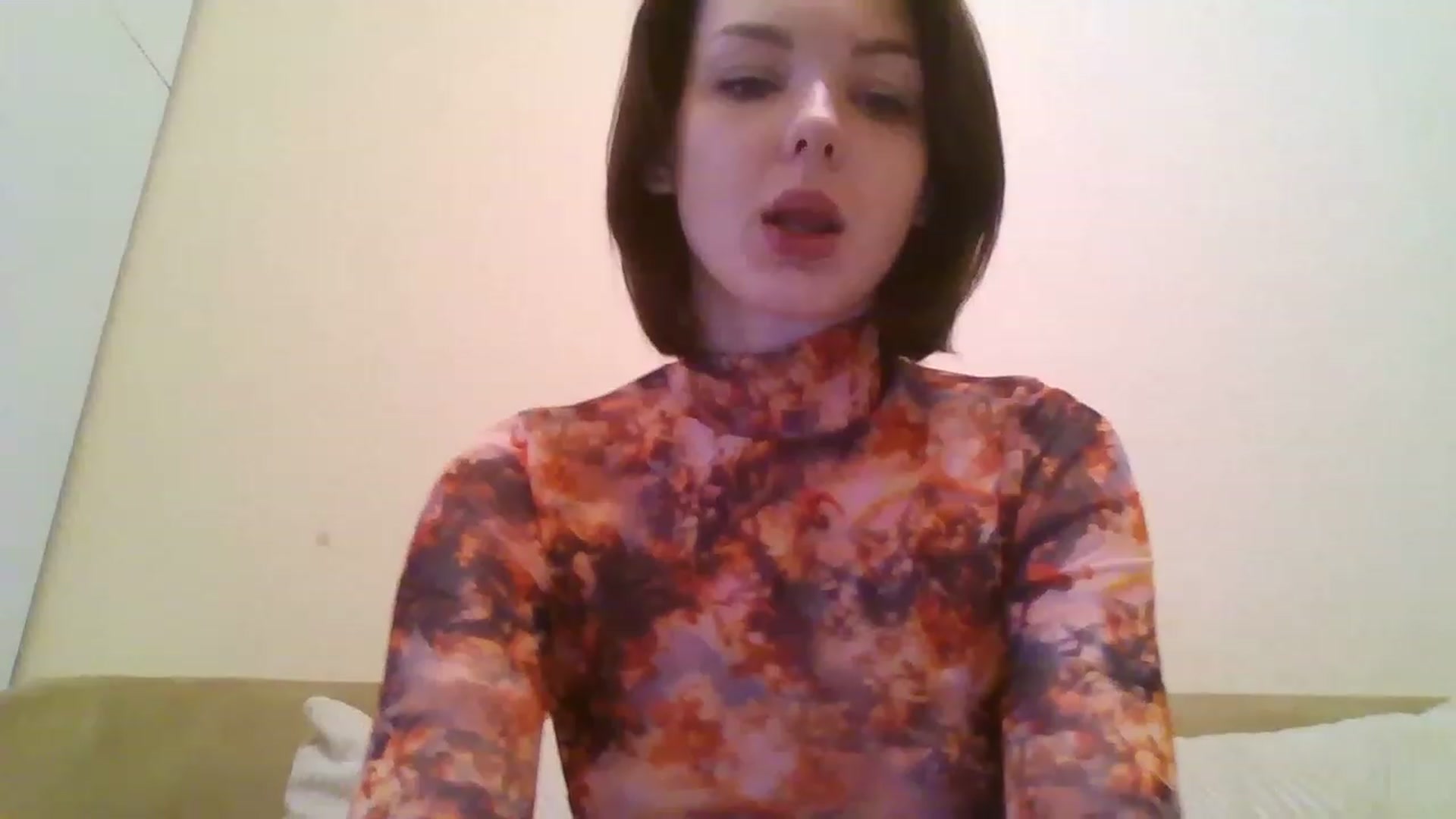 Gallery image thumbnail from RoxieSinner's myfreecams stream on, 02/13/2023, 13:13 image 3 of 20
