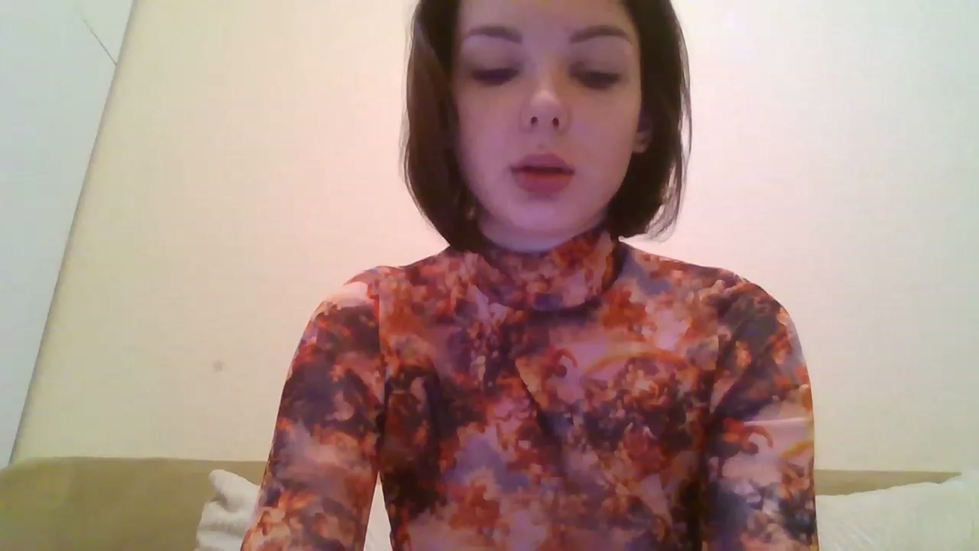 Gallery image thumbnail from RoxieSinner's myfreecams stream on, 02/13/2023, 13:37 image 6 of 20