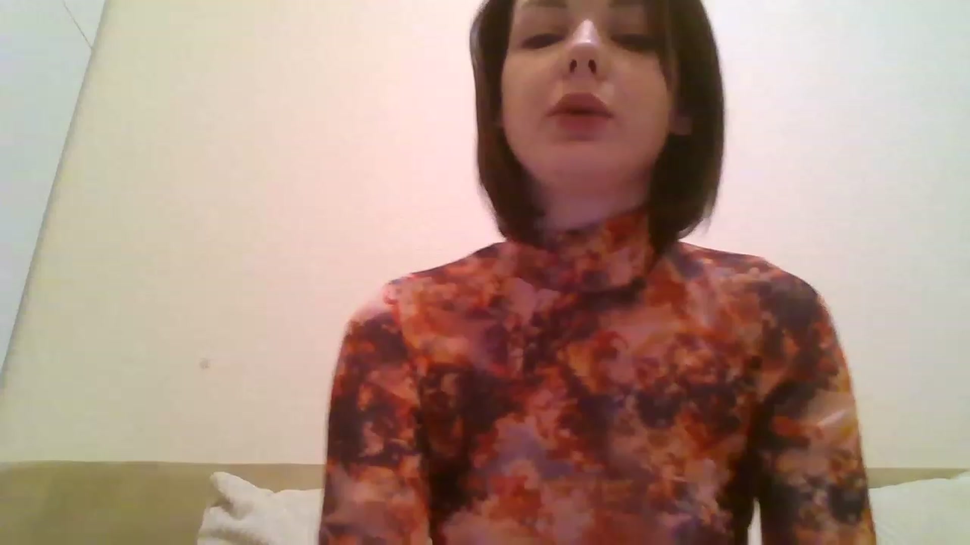 Gallery image thumbnail from RoxieSinner's myfreecams stream on, 02/13/2023, 14:49 image 18 of 20