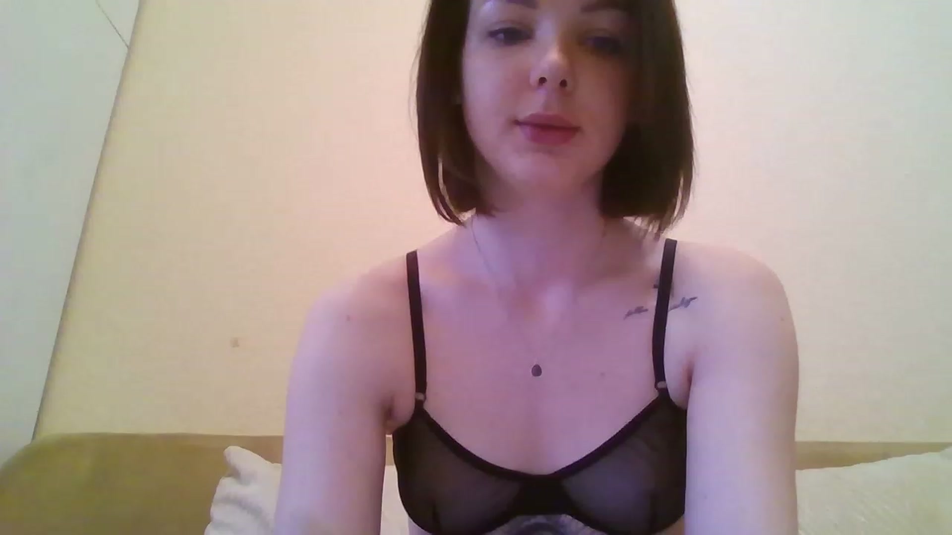 Gallery image thumbnail from RoxieSinner's myfreecams stream on, 02/14/2023, 10:42 image 2 of 20